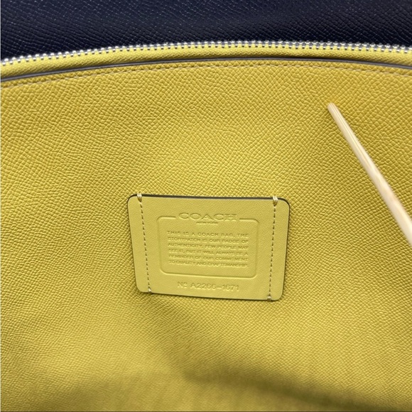 Coach Mollie Tote Bag Leather - Picture 5 of 12